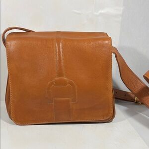 Gucci Tan Leather Shoulder Bag